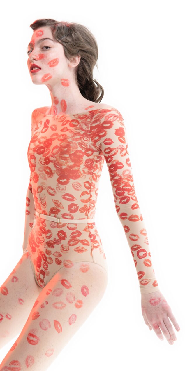 LIPSTICK boatneck letoard with long sleeves nude on