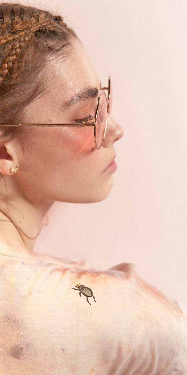 SUN KISSED hand dyed t shirt with embroidered bugs coral multicolor 5